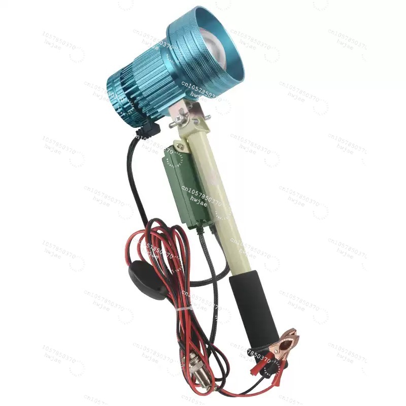 Zoombare Teleskop-Taschenlampe – Outdoor Lighting The Range Bewertung und Preis